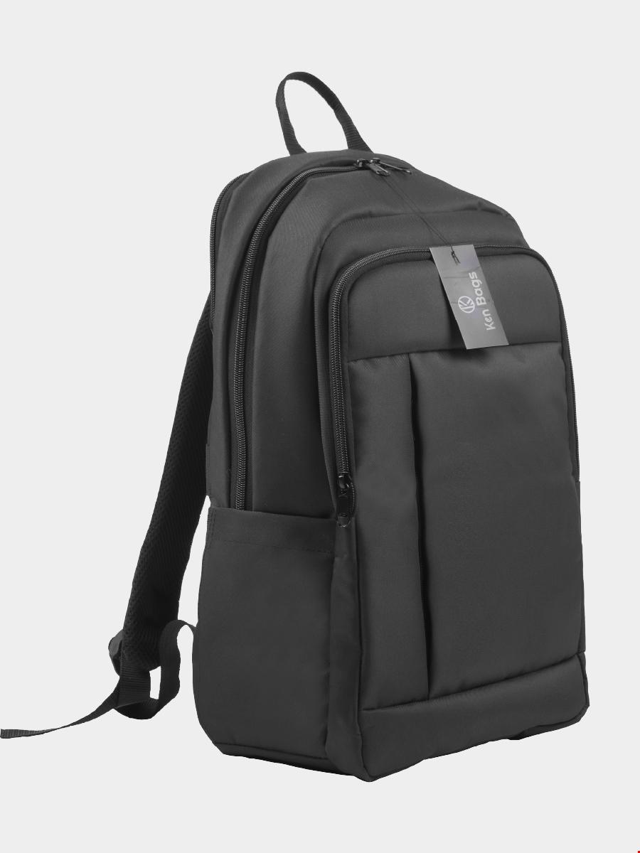 Schwarzer Rucksack